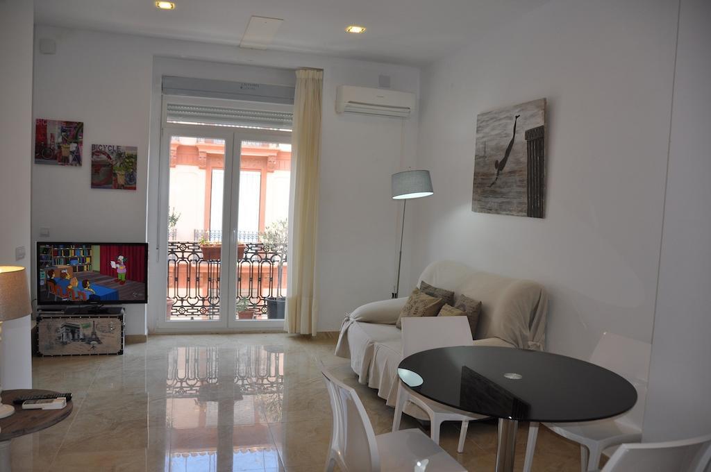Valencia City Center New Apartments Room photo