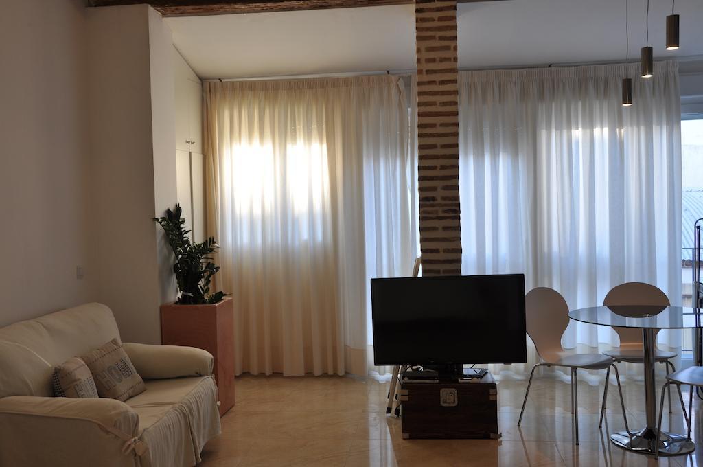 Valencia City Center New Apartments Room photo
